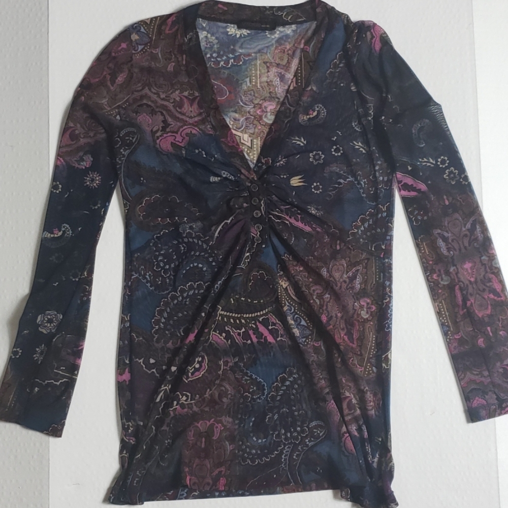 🌻Umbrale Sheer V Neck Blouse